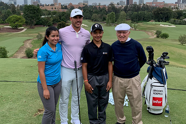 Juniors Join Special Clinic with Brooks Koepka